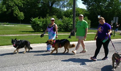 Parade2